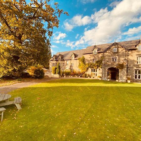 Old Rectory Country Hotel คริกเฮาเวลล์ ภายนอก รูปภาพ